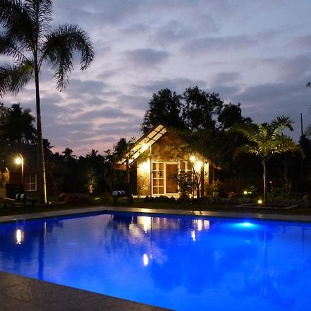 Coco Village Hotel Chilaw Bangadeniya ภายนอก รูปภาพ
